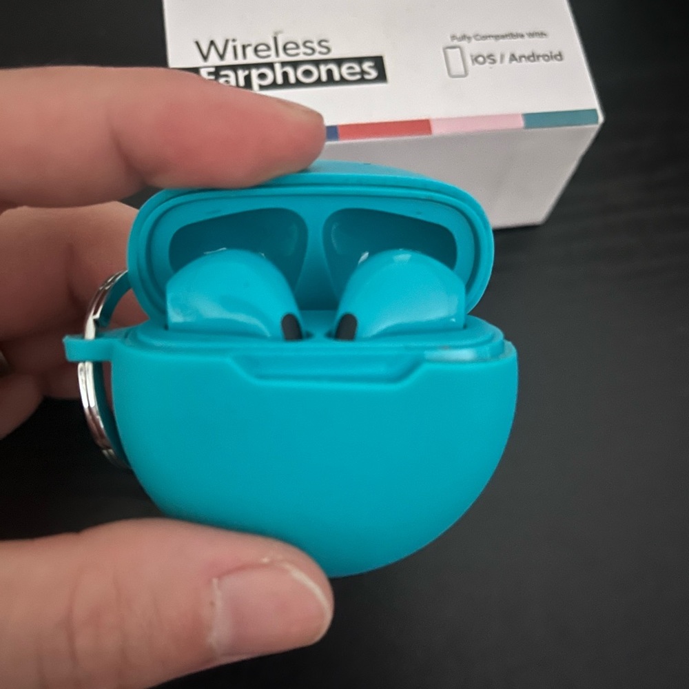 Ear pods